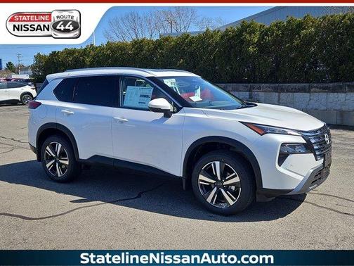2025 Nissan Rogue SL