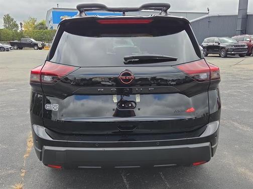 2025 Nissan Rogue Rock Creek