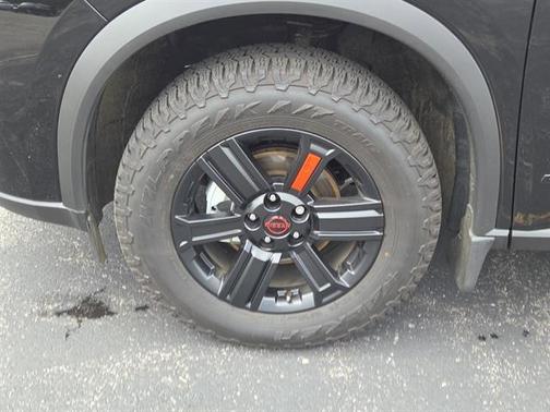 2025 Nissan Rogue Rock Creek