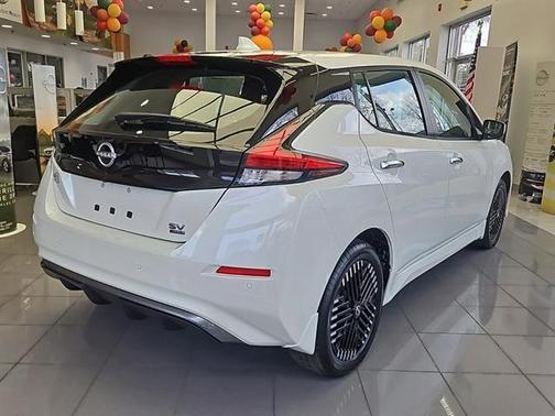 2024 Nissan Leaf SV PLUS