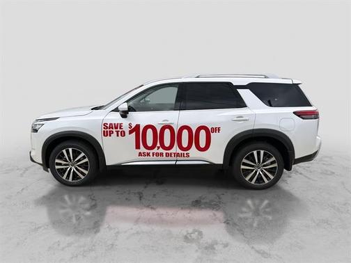 2025 Nissan Pathfinder Platinum