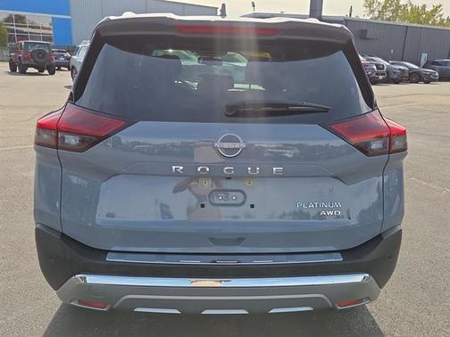 2023 Nissan Rogue Platinum