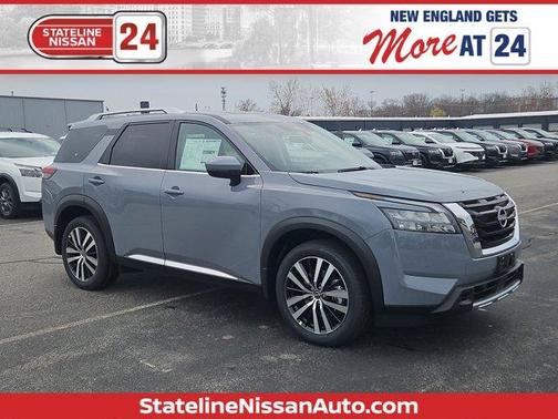 2025 Nissan Pathfinder Platinum