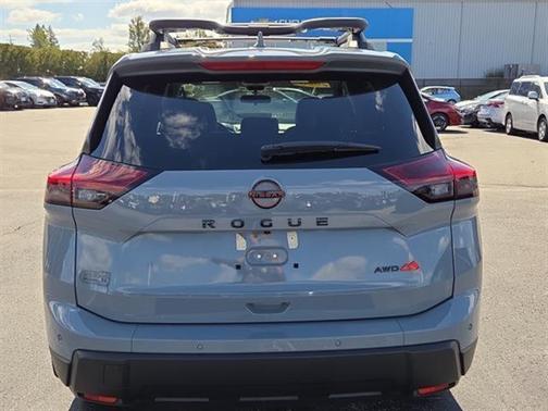 2025 Nissan Rogue Rock Creek