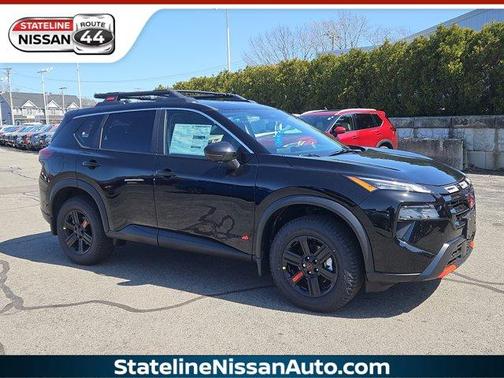 2025 Nissan Rogue Rock Creek