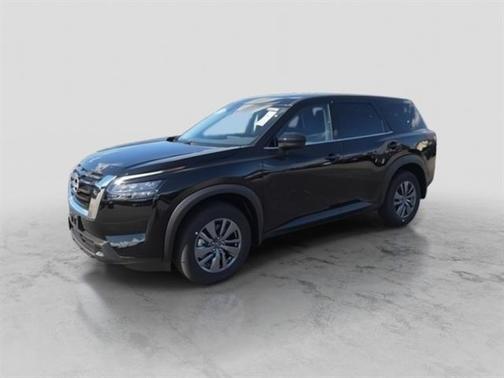 2025 Nissan Pathfinder S