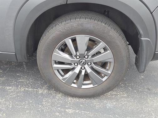 2024 Nissan Pathfinder S