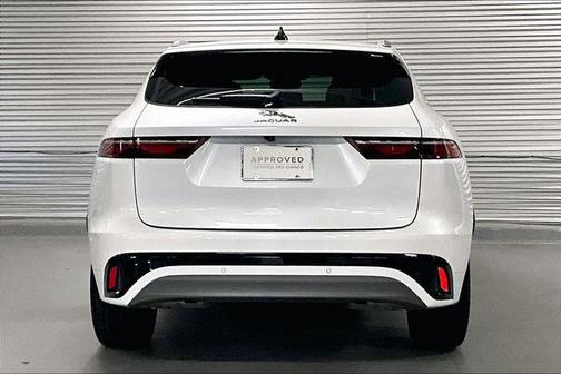 2024 Jaguar F-PACE P250