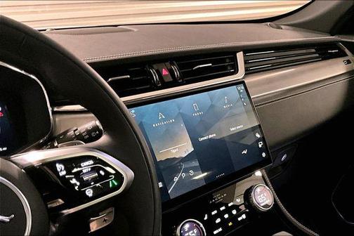 2024 Jaguar F-PACE P250