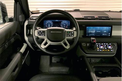 2022 Land Rover Defender S