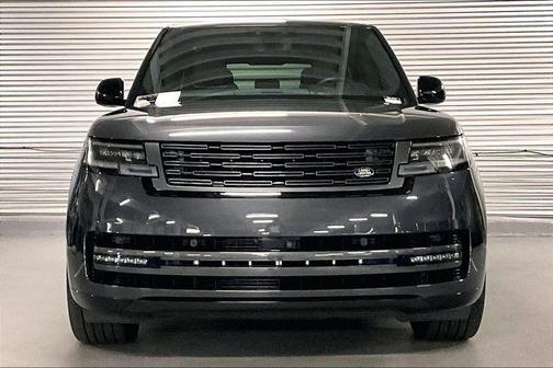 Carpathian Grey Premium Metallic 2024 Land Rover Range Rover SE