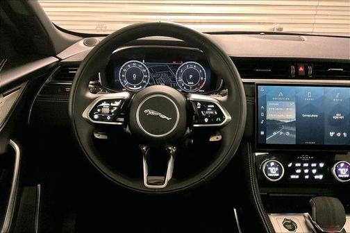 2025 Jaguar F-PACE P250 R-Dynamic S