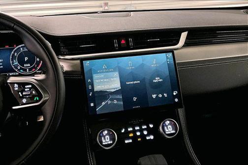 2025 Jaguar F-PACE P250