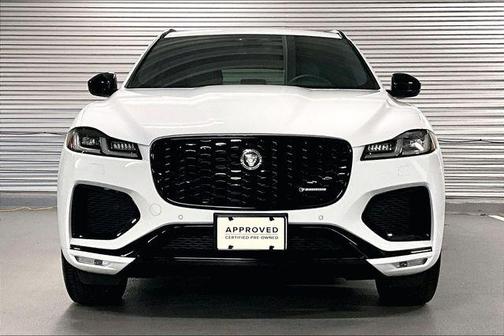 2025 Jaguar F-PACE P250