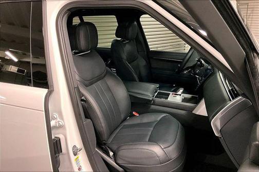 2024 Land Rover Range Rover SE