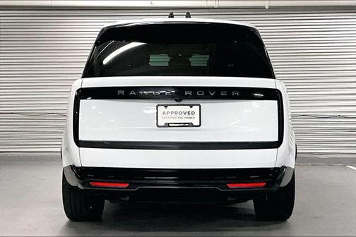 2024 Land Rover Range Rover SE