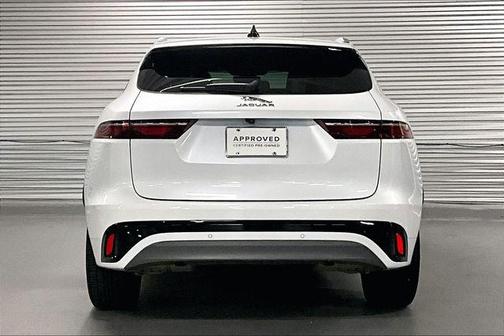 2024 Jaguar F-PACE P250