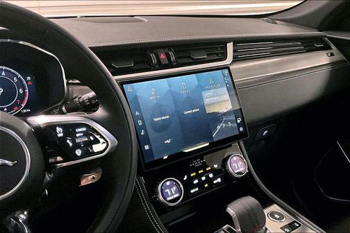 2024 Jaguar F-PACE P250