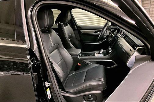 2025 Jaguar F-PACE P250 R-Dynamic S