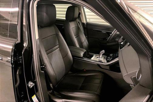 2022 Land Rover Range Rover Evoque SE