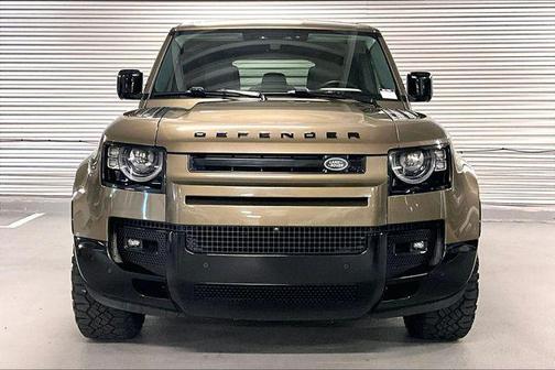 2024 Land Rover Defender X-Dynamic SE