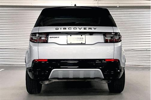 2025 Land Rover Discovery Sport SE