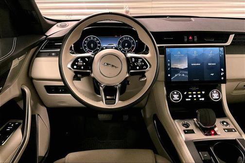 2025 Jaguar F-PACE P250 R-Dynamic S