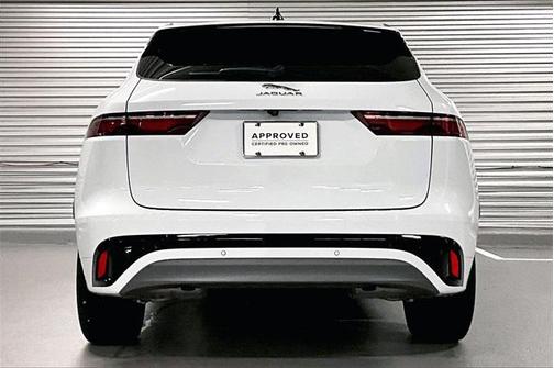 2025 Jaguar F-PACE P250