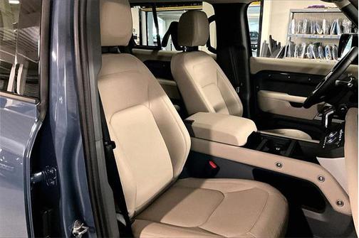 2024 Land Rover Defender S