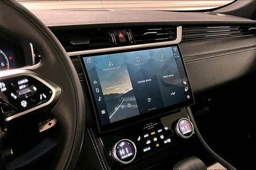 2025 Jaguar F-PACE P250