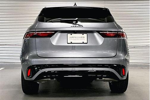 2025 Jaguar F-PACE P250