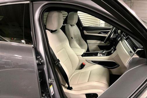 2025 Jaguar F-PACE P250 R-Dynamic S