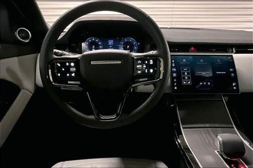 Arroios Grey Metallic 2026 Land Rover Range Rover Evoque S