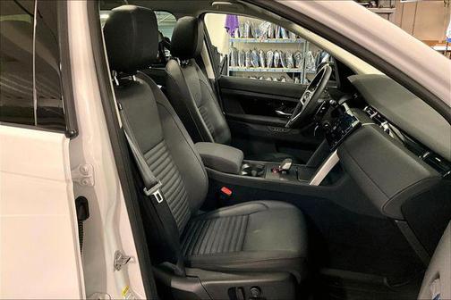 2025 Land Rover Discovery Sport S