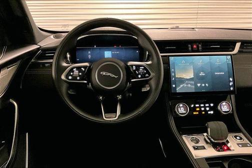 2025 Jaguar F-PACE P250