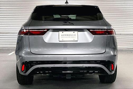 2025 Jaguar F-PACE P250