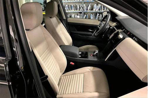 2024 Land Rover Discovery Sport S