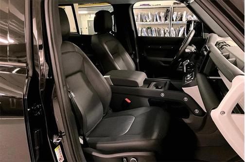 2024 Land Rover Defender S