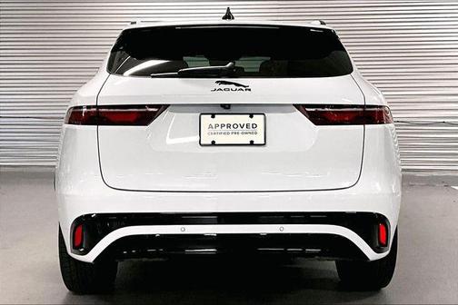 2025 Jaguar F-PACE P250