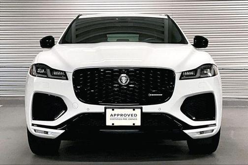2025 Jaguar F-PACE P250