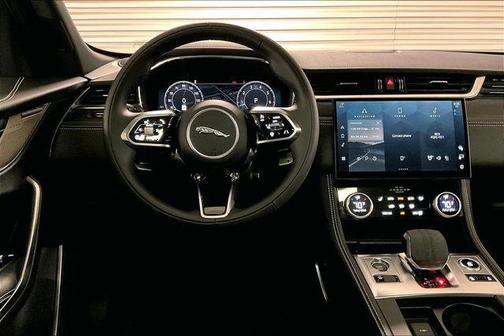 2025 Jaguar F-PACE P250