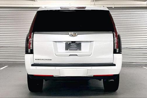 2018 Cadillac Escalade Platinum