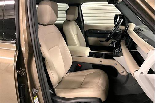 2024 Land Rover Defender S