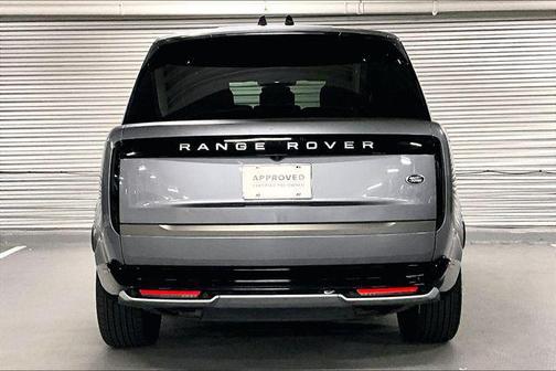 2023 Land Rover Range Rover SE