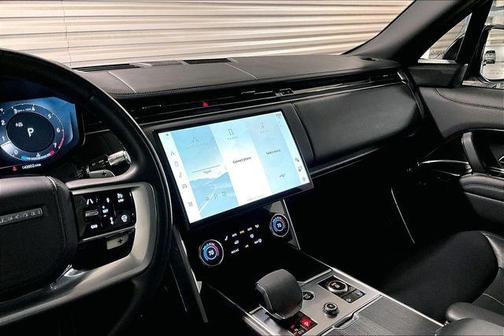 2022 Land Rover Range Rover First Edition