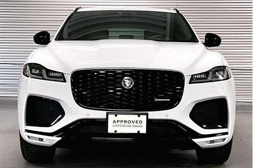2025 Jaguar F-PACE P250