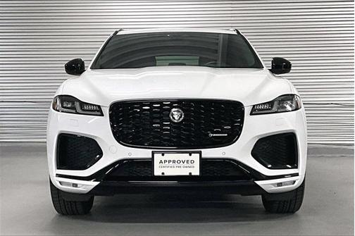 2025 Jaguar F-PACE P250