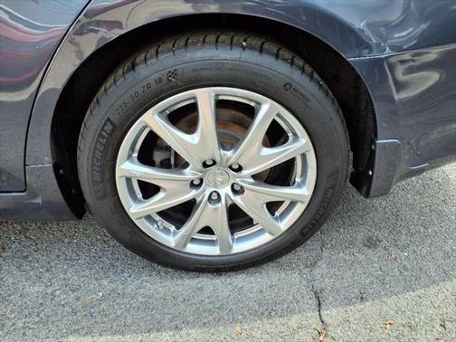 2011 INFINITI G37x Base