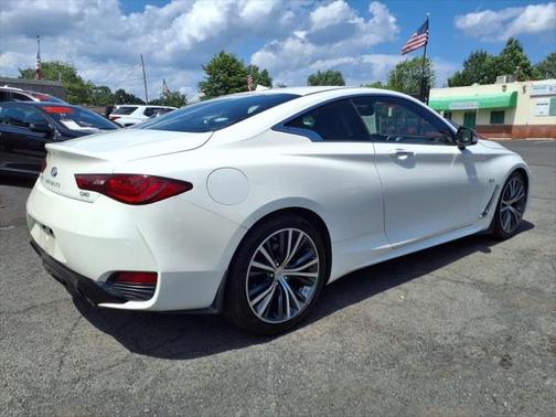 2018 INFINITI Q60 3.0T LUXE