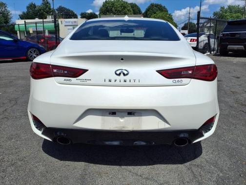 2018 INFINITI Q60 3.0T LUXE